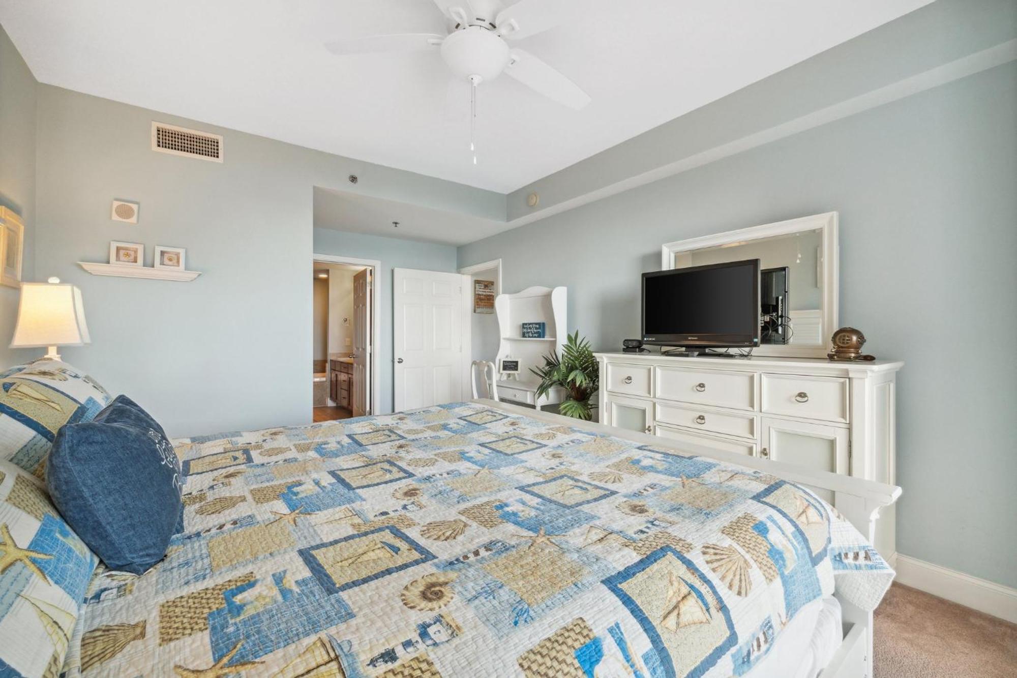 The Beach Scene At Laketown Wharf #524 By Nautical Properties Panama City Beach Exterior photo